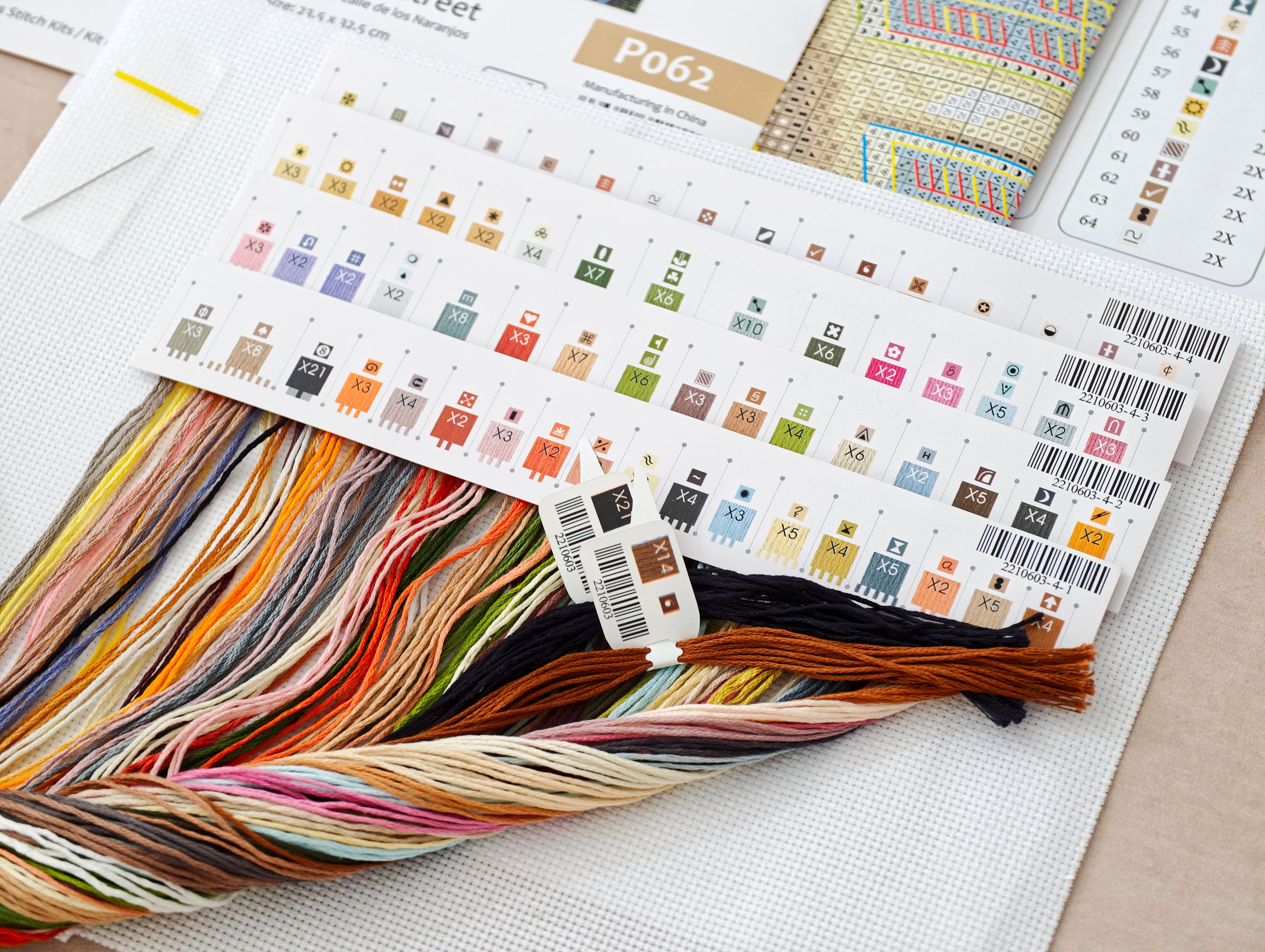 P062 Orange Tree Street – Cross-Stitch Kit - Signature Collection