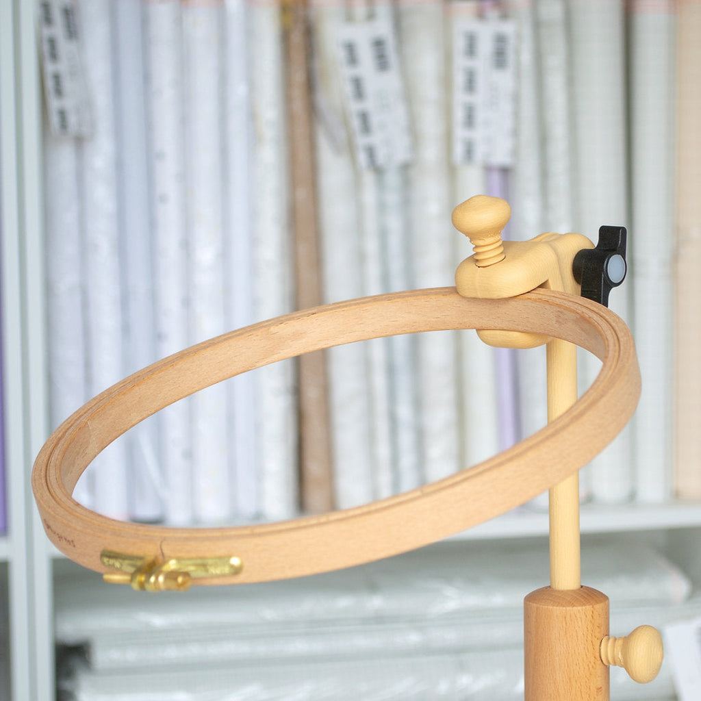 Nurge 190-1 Adjustable Table Stand: Comfort and Quality for Embroidery