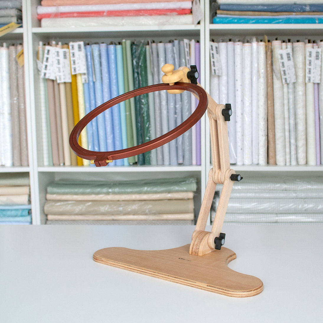 Nurge 190-4 Frame Stand – Comfort and Quality for Embroidery