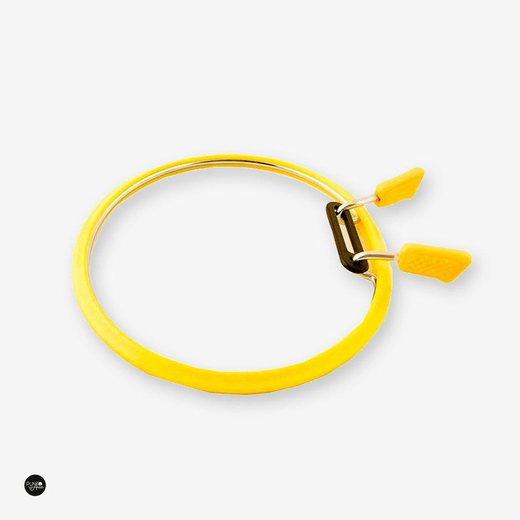 Nurge 160 Flexible Hoop in Yellow: Brighten Your Embroidery Projects with Ease and Precision