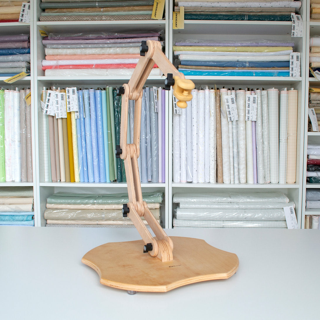 Nurge 190-5 Frame Stand: An Adjustable Embroidery Essential