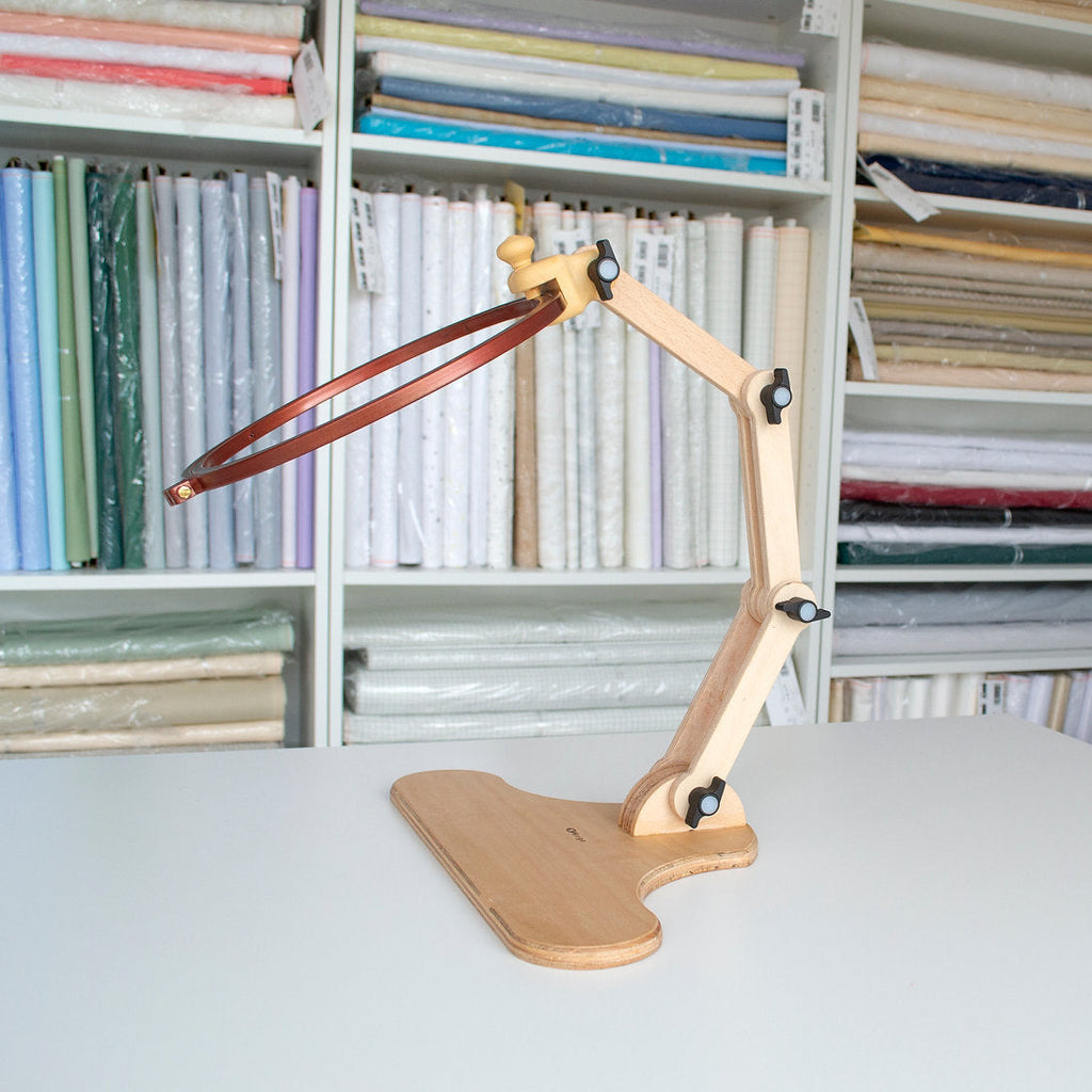 Nurge 190-4 Frame Stand – Comfort and Quality for Embroidery