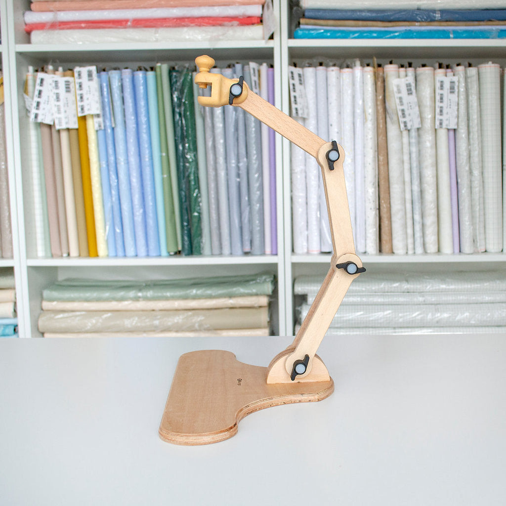Nurge 190-4 Frame Stand – Comfort and Quality for Embroidery