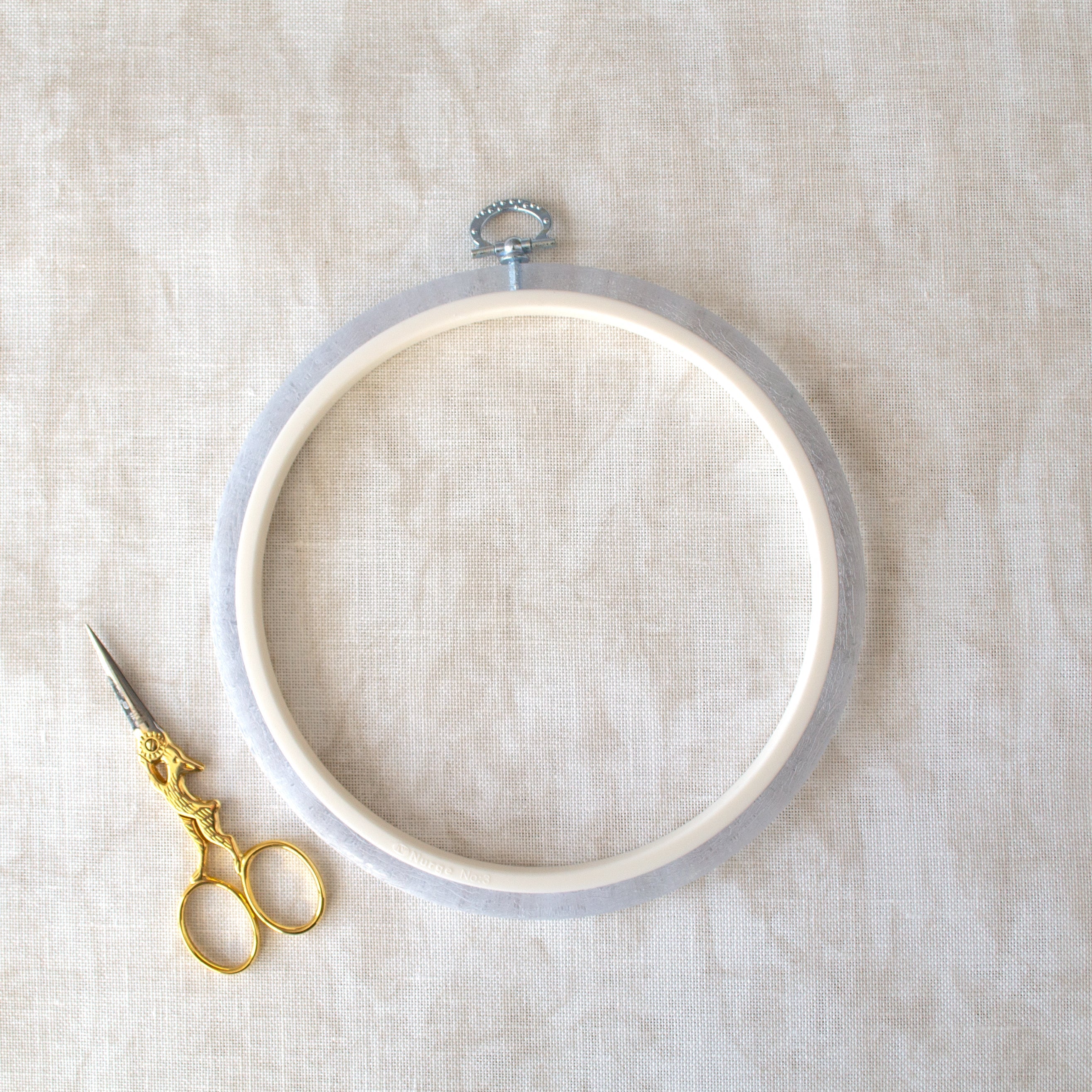 Nurge Clear Hoop-Frame: Versatility and Elegance for Your Embroidery Projects