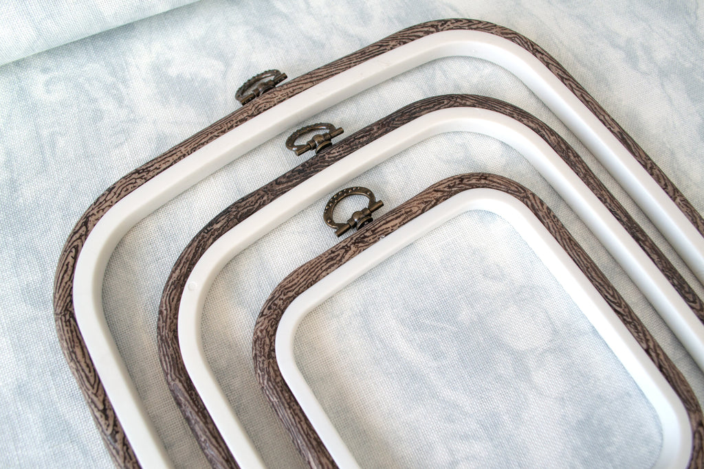 Nurge Square Flexi Hoop Frame in Dark Brown: Elegance and Functionality for Your Embroidery Projects