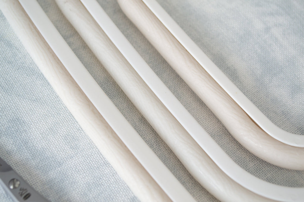 Nurge Square Flexi Hoop Frame in Pristine White: Elegance and Functionality