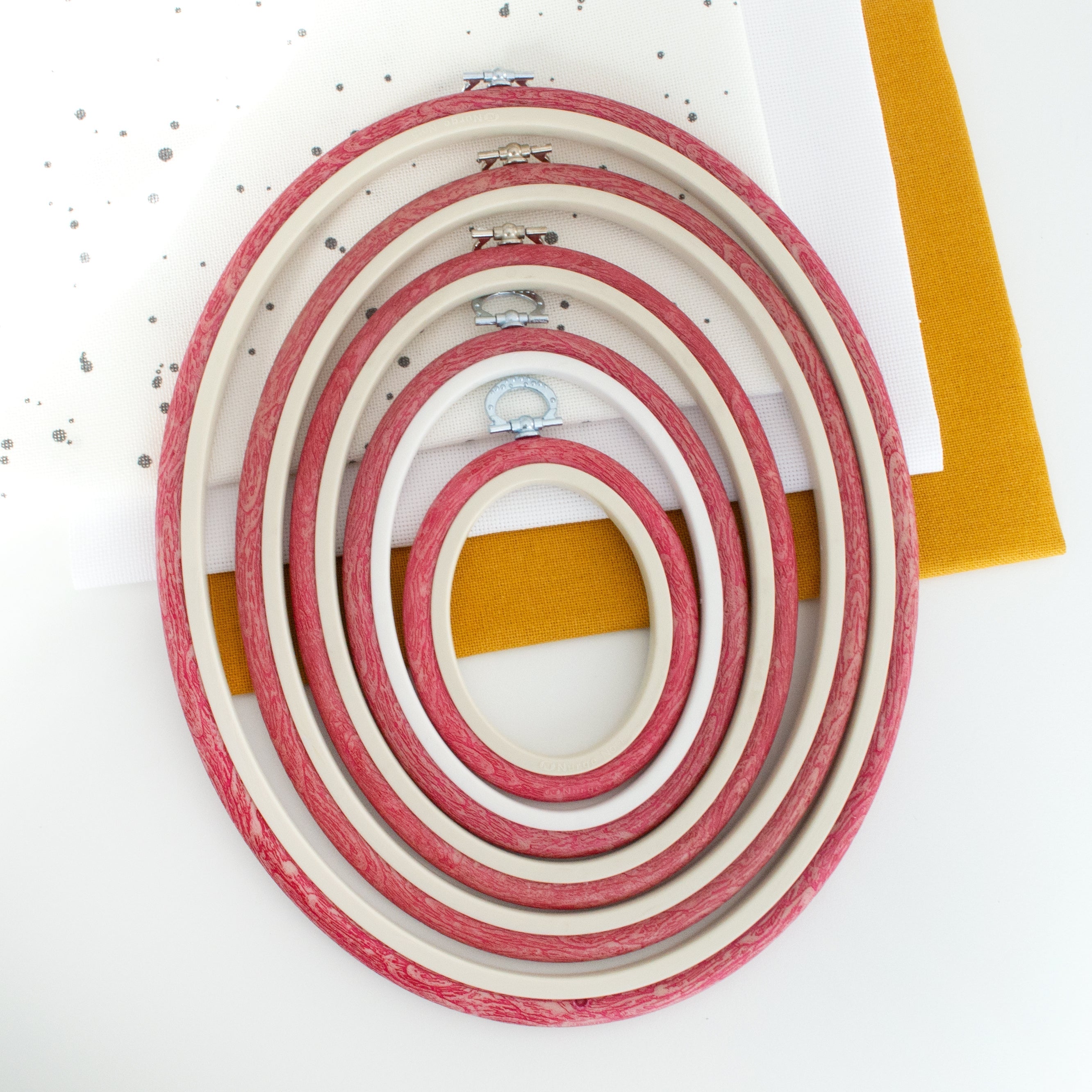Nurge Flexi Hoop Oval (Red): A Vibrant and Functional Frame for Your Embroidery