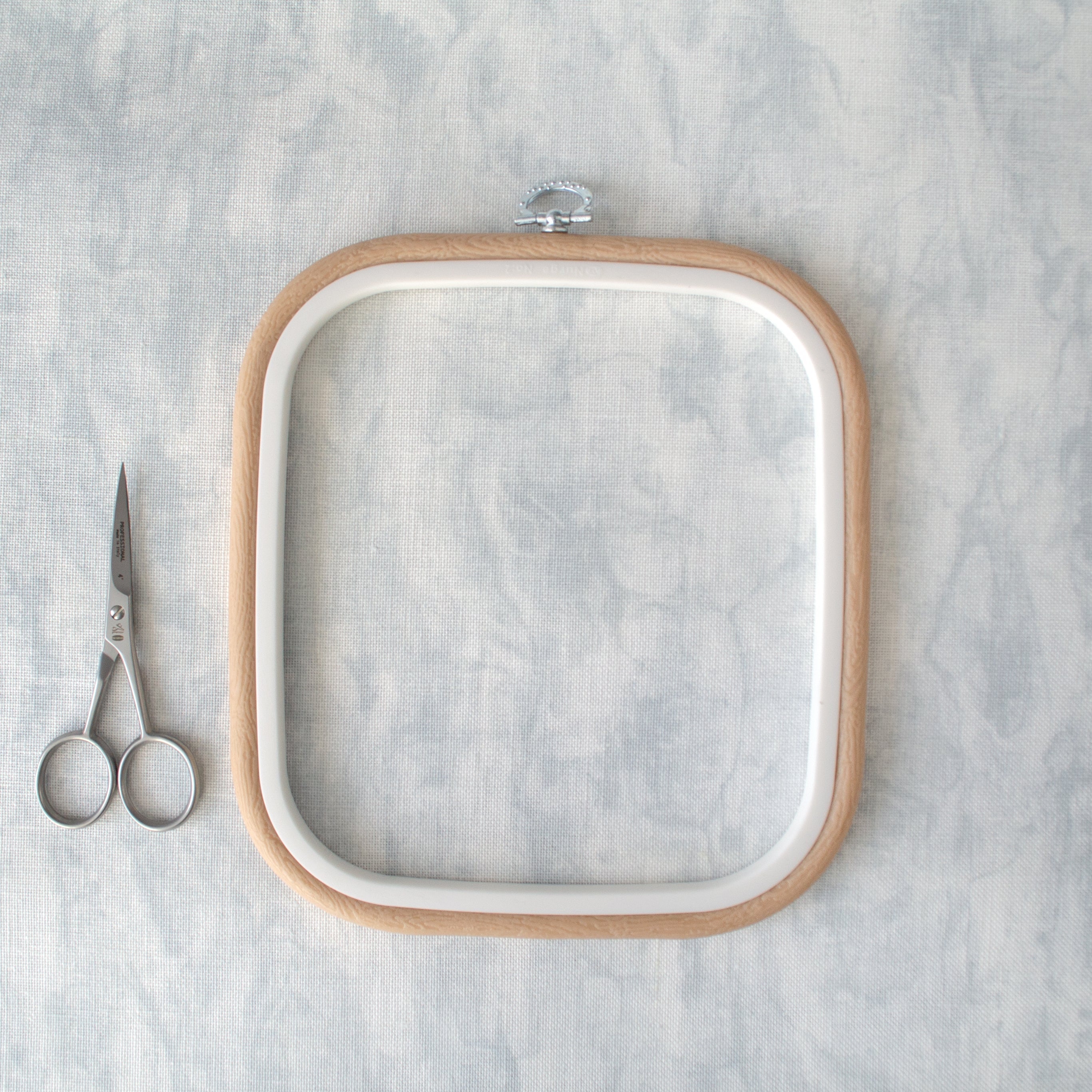 Lunettes à monture carrée flexible Nurge couleur beige : Élégance et fonctionnalité