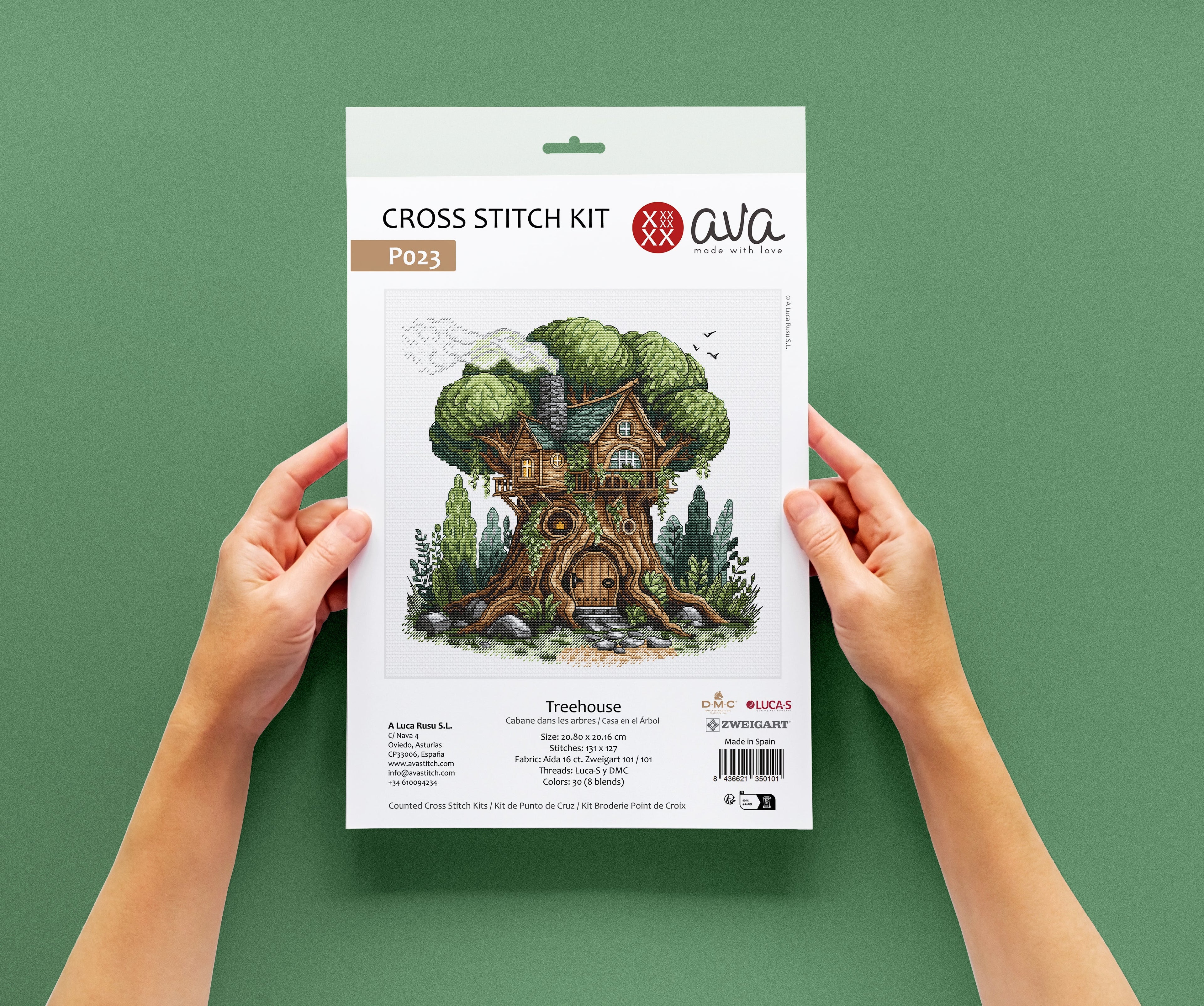 Tree House - Cross Stitch Kit AVA P023