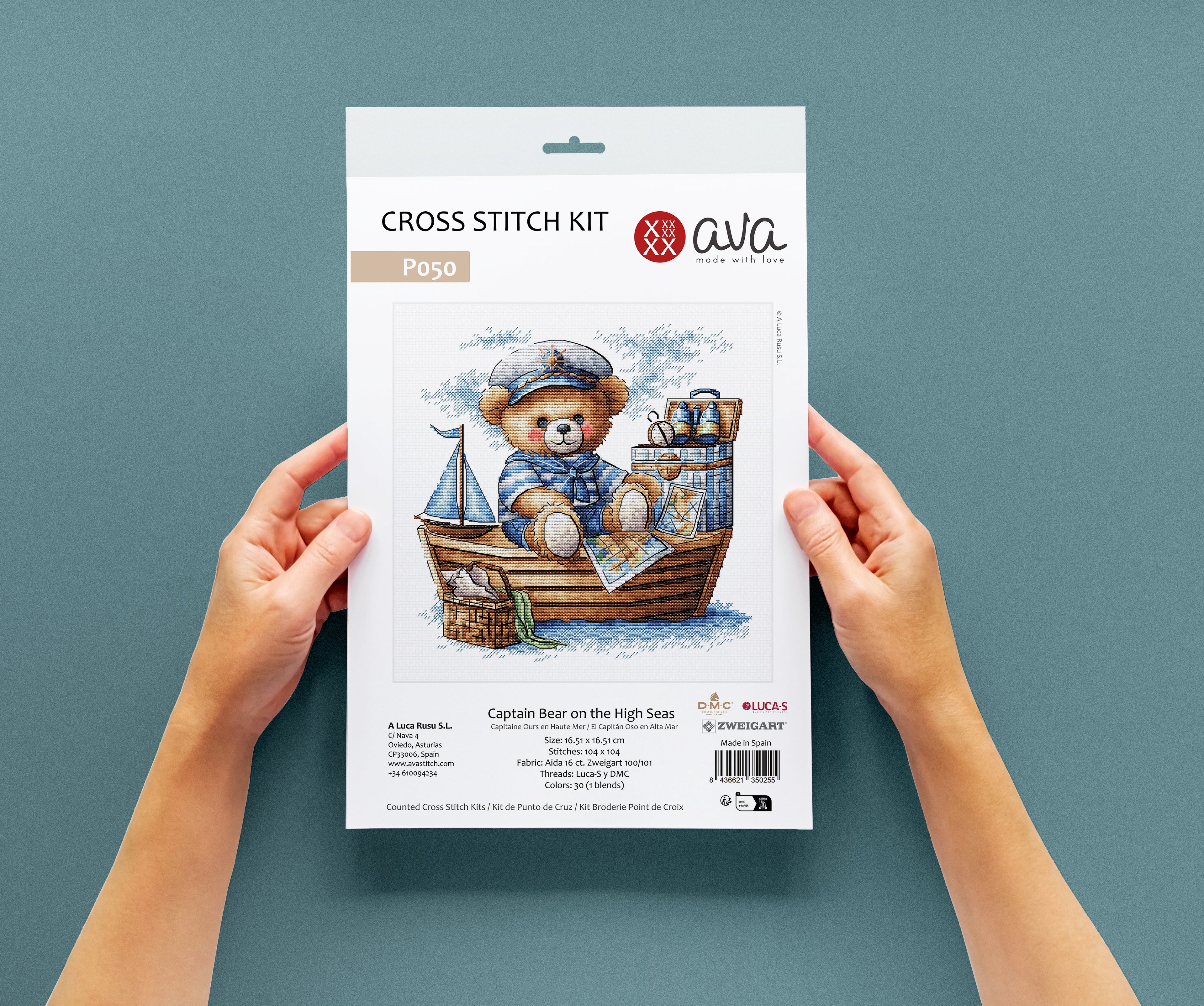 Captain Bear on the High Seas - Cross Stitch Kit AVA P050
