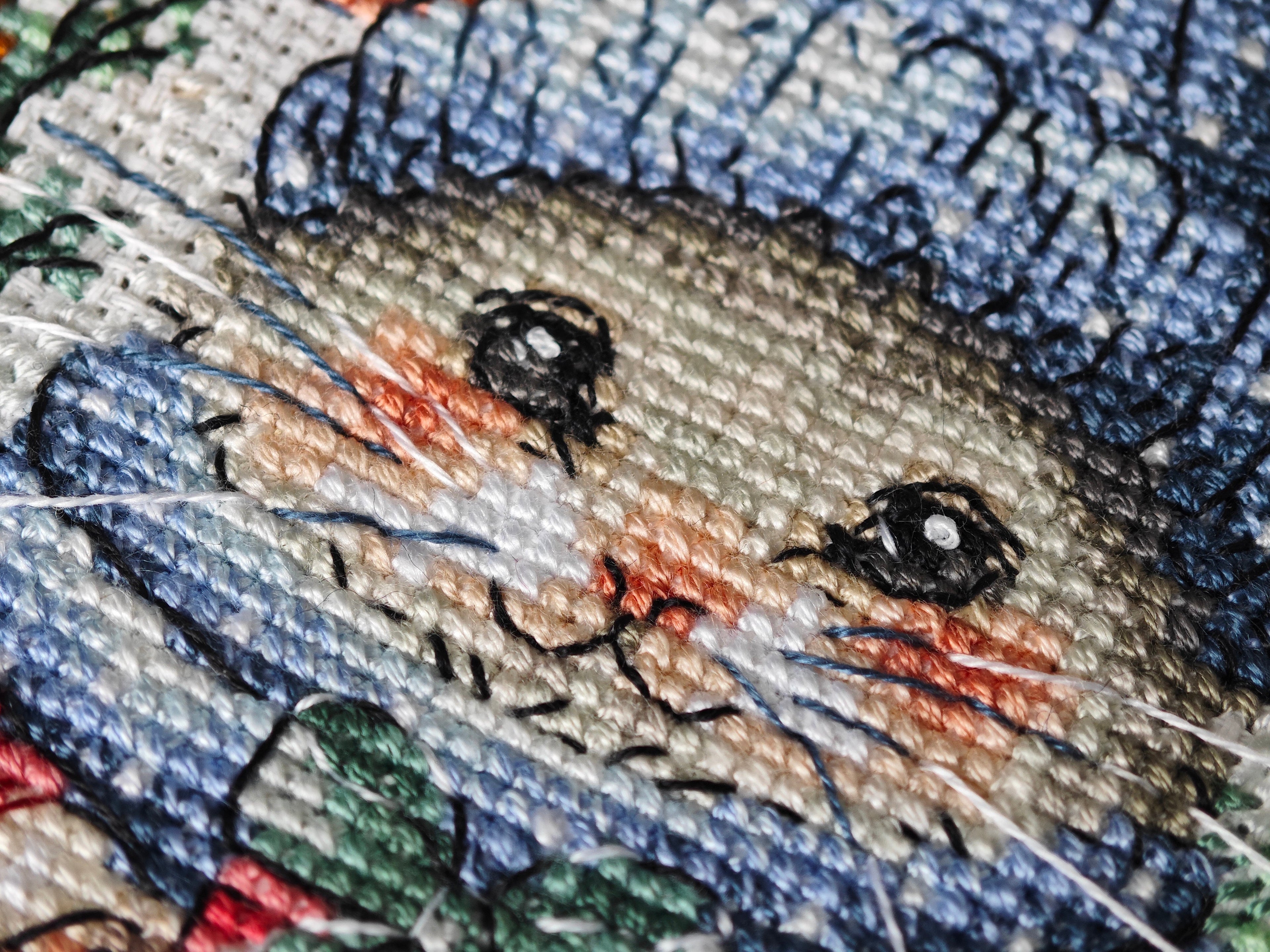 Christmassy Magic - Cross Stitch Kit AVA P027
