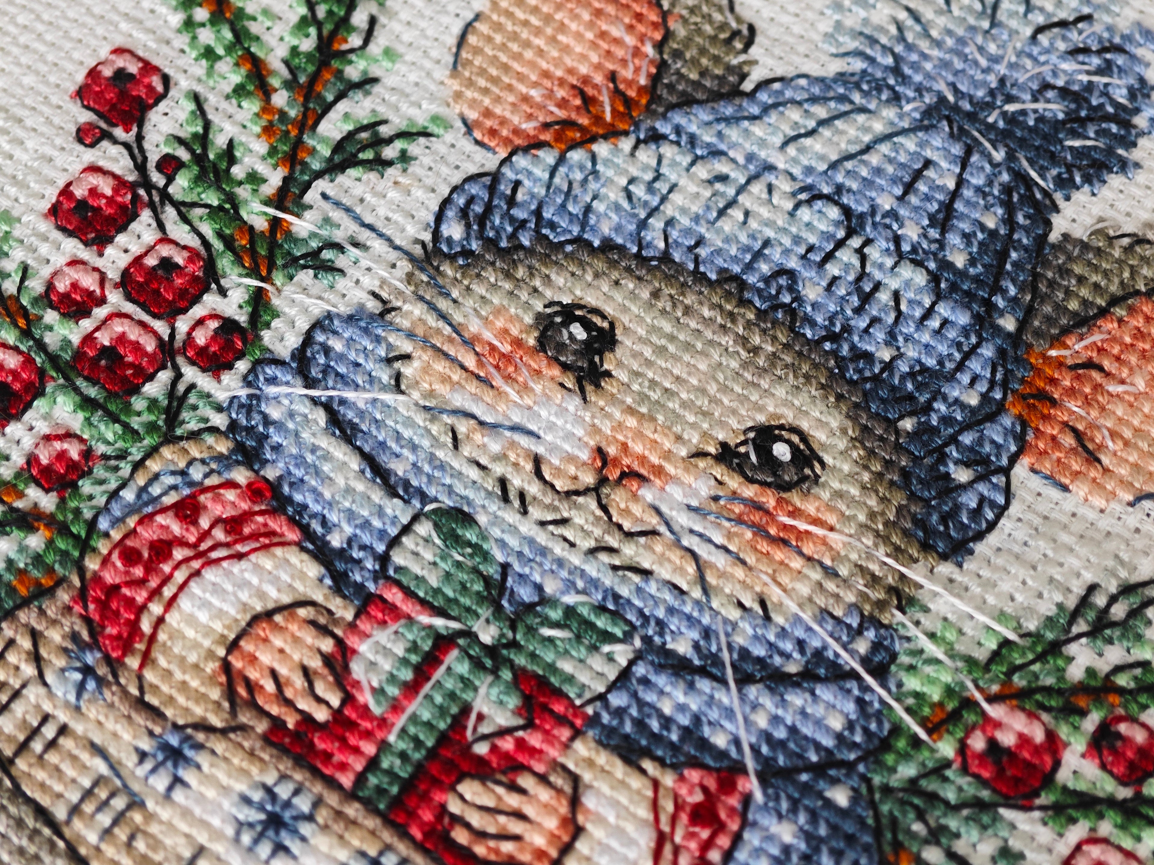 Christmassy Magic - Cross Stitch Kit AVA P027